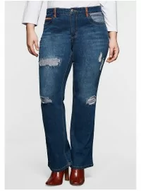 Stilingi Sheego džinsai su plėšymo efektais