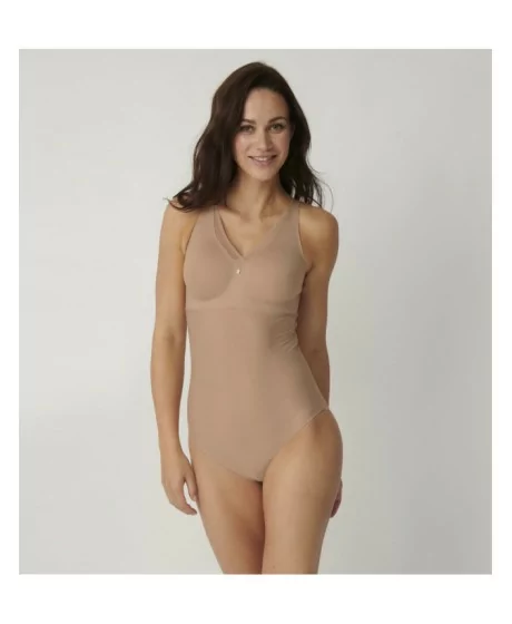 Triumph True Shape Sensation BS formuojanti glaustinukė