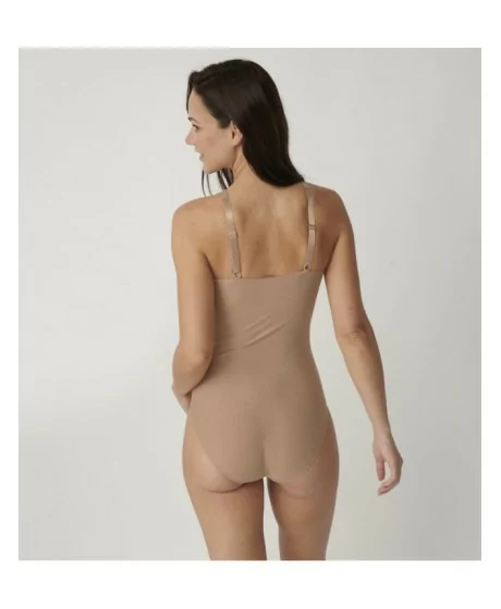 Triumph True Shape Sensation BS formuojanti glaustinukė