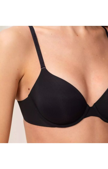 Triumph Body Make-Up WHP