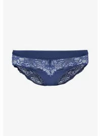 Triumph Amourette Charm Tai D