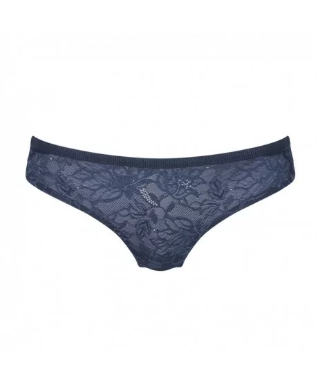 Triumph Amourette Charm Brazilian 01