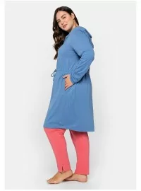 Sheego kilpinis chalatas su gobtuvu