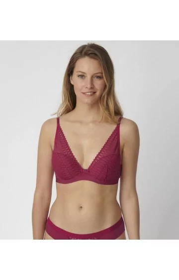 Triumph Aura Spotlight WP