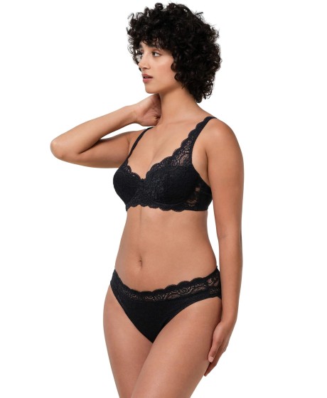 TRIUMPH AMOURETTE 300 WHP