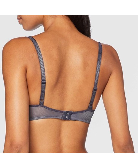 Triumph Amourette Charm WHP02