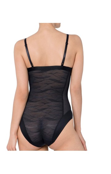 Triumph Airy Sensation BSWP 01 glaustinukė