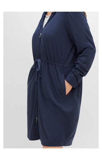 Sheego trikotažo chalatas su gobtuvu