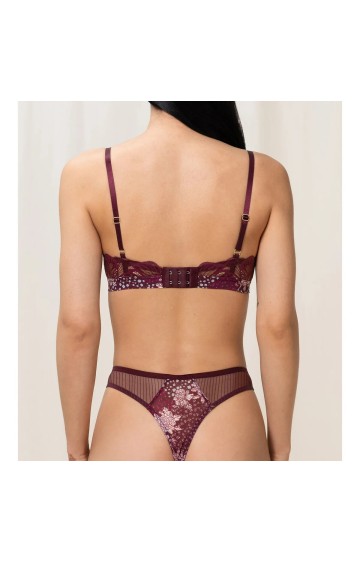 Triumph Lavish Spotlight P