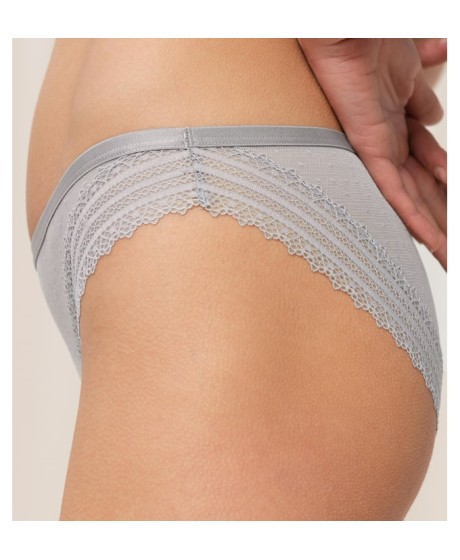 Triumph Tempting Tulle_01 Tai