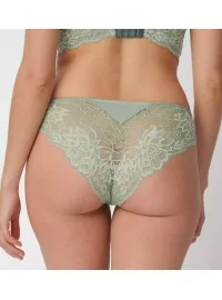 Triumph Amourette Charm Pure Brazilian