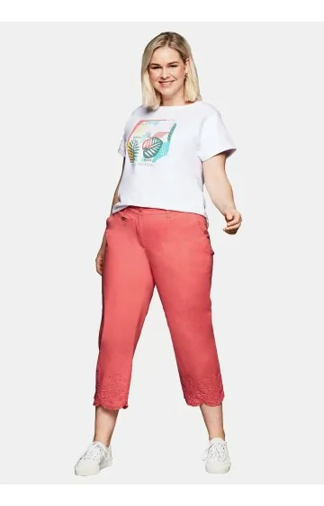 Sheego kapri stiliaus kelnės siuvinėtais galais