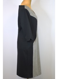 Sheego trikotažo suknelė su grafinio rašto intarpu priekyje