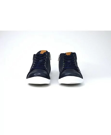 Natūralios odos Sheego laisvalaikio aulinukai