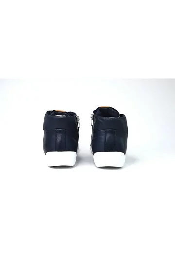 Natūralios odos Sheego laisvalaikio aulinukai