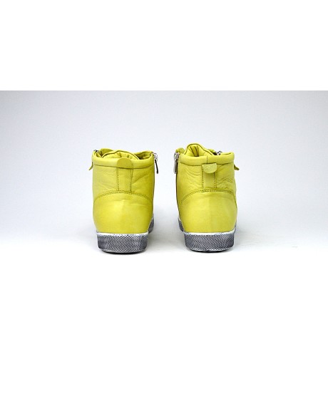 Natūralios odos Sheego laisvalaikio aulinukai