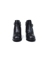 Natūralios odos Sheego pusbačiai