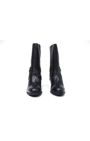 Natūralios odos Sheego aulinukai