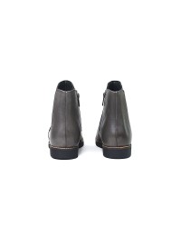 Natūralios jaučio odos Sheego pusbačiai