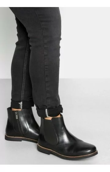 Natūralios jaučio odos Sheego pusbačiai