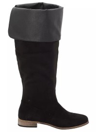 Zomšiniai Sheego batai plačiai blauzdai