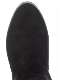 Zomšiniai Sheego batai plačiai blauzdai