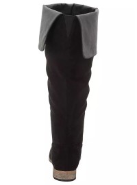 Zomšiniai Sheego batai plačiai blauzdai