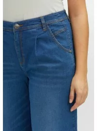 Platūs Sheego džinsai 7/8 ilgio Platūs Sheego džinsai 7/8 ilgio