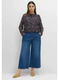 Platūs Sheego džinsai 7/8 ilgio Platūs Sheego džinsai 7/8 ilgio