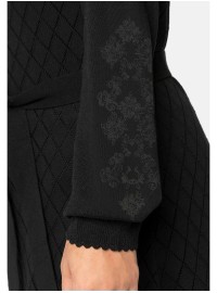 Raštuoto mezgimo Sheego suknelė