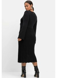 Megzta Sheego suknelė gilia V formos iškirpte