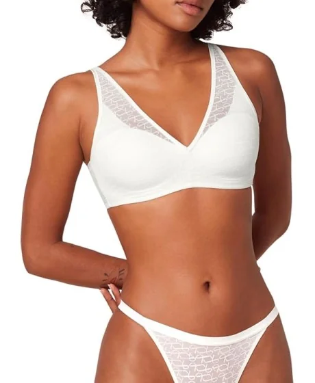 Triumph Signature Sheer P EX