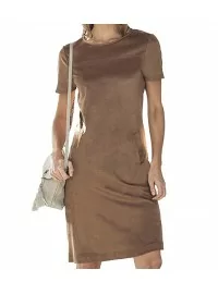 Anna Larssen suknelė