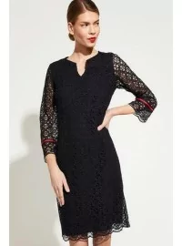 COMMA nėriniuota suknelė