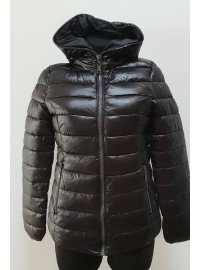 Trumpa dygsniuota striukė ARTIKA