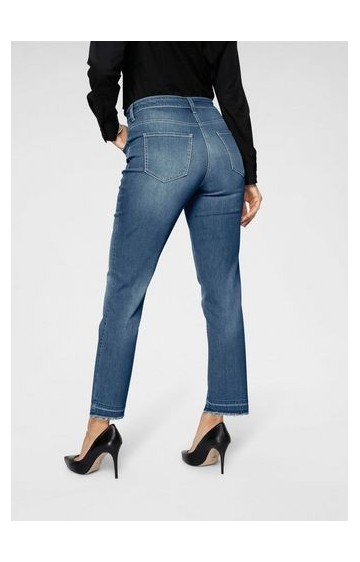 Klasikiniai penkių kišenių džinsai MELANIE PIPE iš MAC jeans