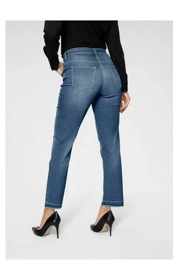 Klasikiniai penkių kišenių džinsai MELANIE PIPE iš MAC jeans