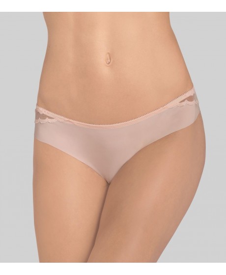 TRIUMPH Amourette Spotlight Brazilian