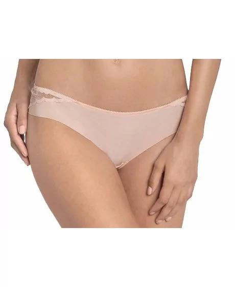 TRIUMPH Amourette Spotlight Brazilian