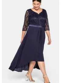 Moteriška ir elegantiška Sheego suknelė