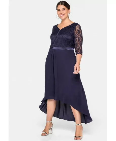 Moteriška ir elegantiška Sheego suknelė