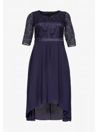 Moteriška ir elegantiška Sheego suknelė