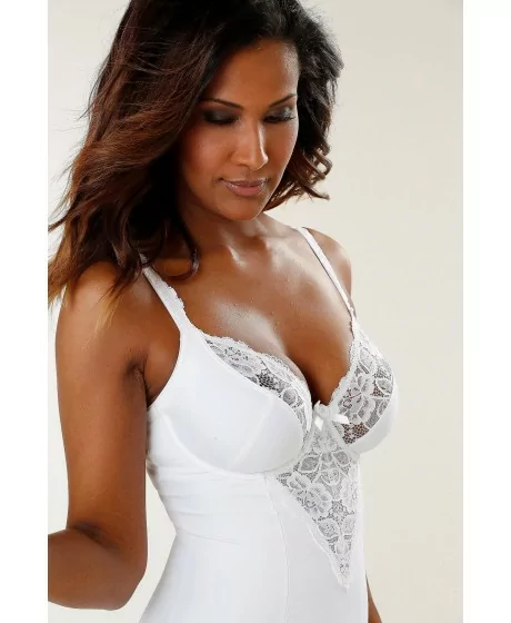 NUANCE kūną formuojanti glaustinukė