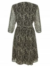 Laura Kent šifono suknelė