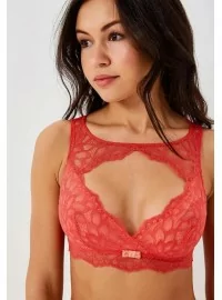 TRIUMPH DREAM SPOTLIGHT N