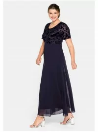 Ilga Sheego suknelė