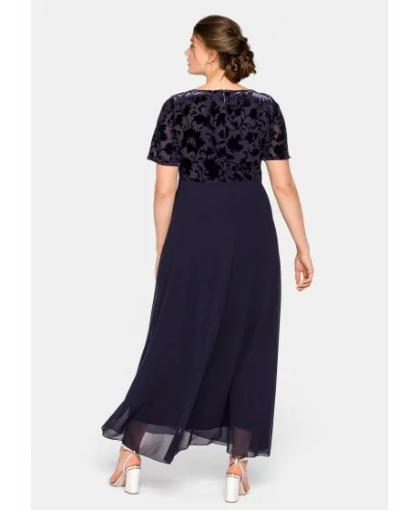 Ilga Sheego suknelė