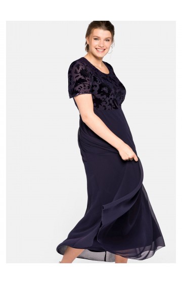 Ilga Sheego suknelė