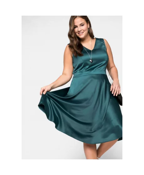 Sheego satininė suknelė