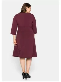 Solidi Sheego suknelė su figūrą formuojančiu apatiniu